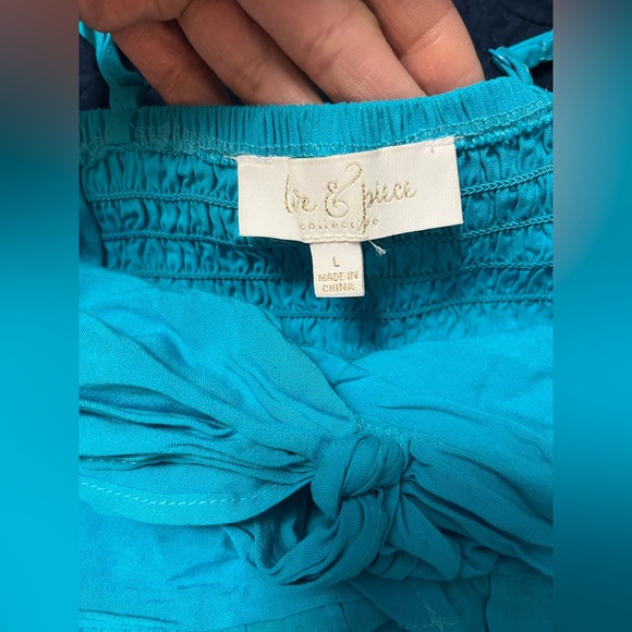 COPY - Love & Piece women/juniors short set. Size L - Picture 4 of 5